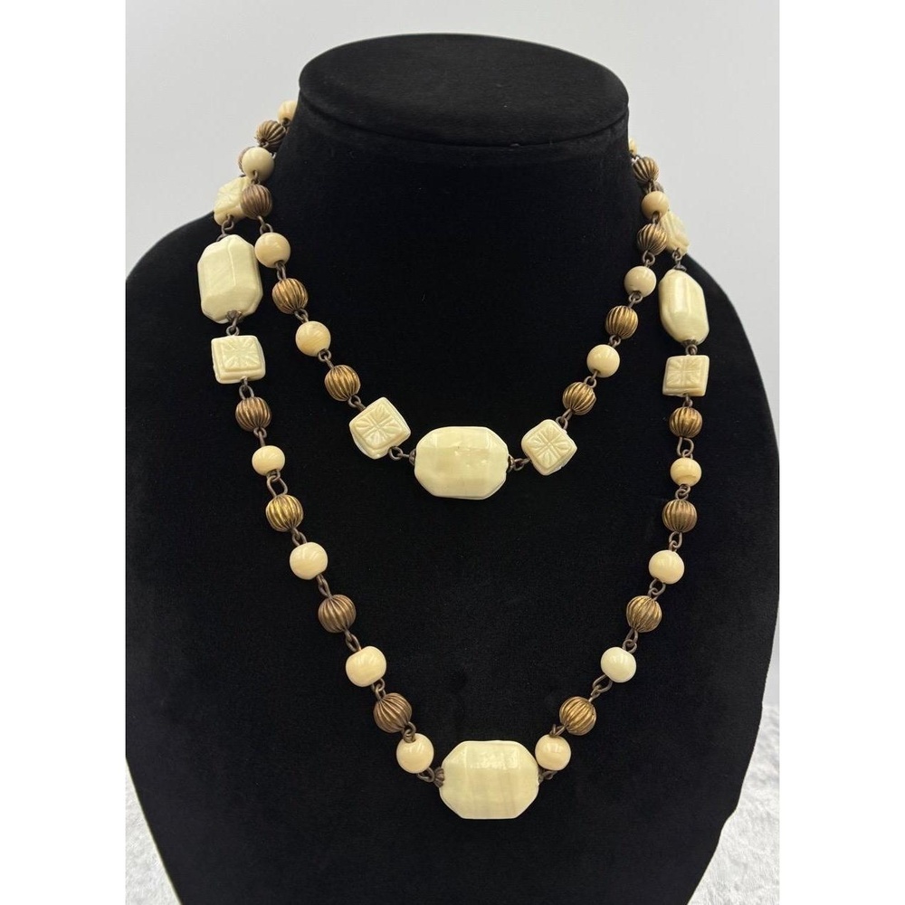 Vintage Molded Cream Glass‎ Bead Antiqued Gold Tone 20" Long Statement Necklace
